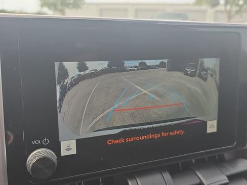 Used 2023 Toyota RAV4 XLE image 22