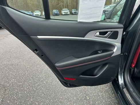 Used 2023 Genesis G70 2.0T w/ Sport Prestige Package image 24