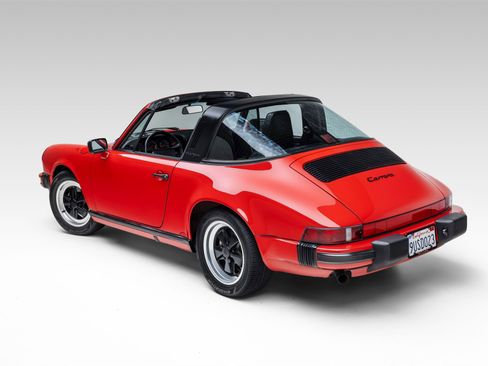 Used 1987 Porsche 911 Carrera RWD image 7