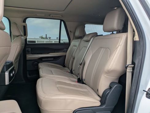 Used 2023 Ford Expedition Max Limited RWD image 16