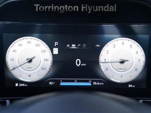 New 2025 Hyundai Elantra Limited w/ Cargo Package image 18