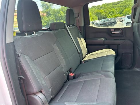 Used 2025 Chevrolet Silverado 1500 Custom Trail Boss AWD/4WD image 33