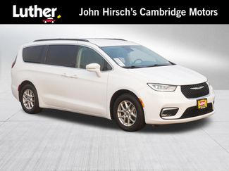 Used 2022 Chrysler Pacifica Touring-L FWD video 1