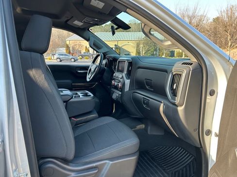 Used 2020 GMC Sierra 1500 SLE w/ SLE Value Package RWD image 36