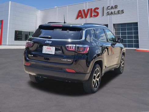 Used 2025 Jeep Compass Limited AWD/4WD image 6