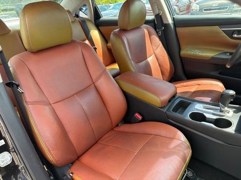 Used 2016 Nissan Altima 2.5 SR FWD image 28