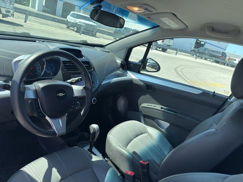 Used 2014 Chevrolet Spark LT FWD image 22