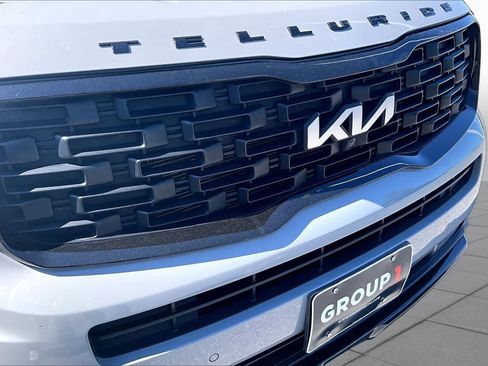 Used 2022 Kia Telluride SX w/ SX Prestige Package AWD/4WD image 30