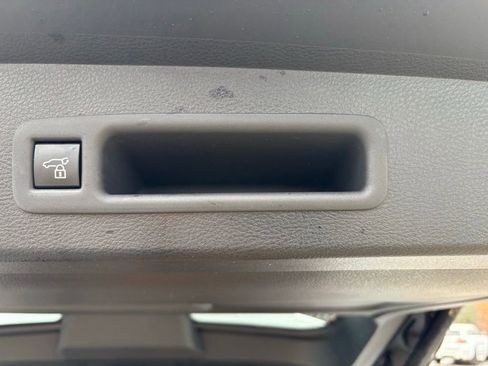 New 2026 Toyota Sienna Platinum image 21