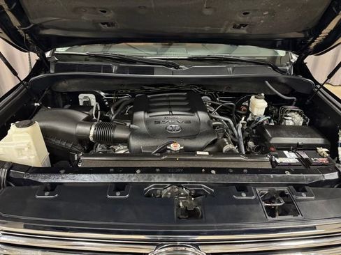 Used 2019 Toyota Tundra 1794 Edition AWD/4WD image 36