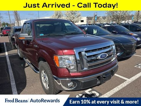 Used 2010 Ford F150 XLT image 1