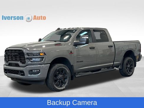 Used 2025 RAM 2500 Big Horn AWD/4WD image 5