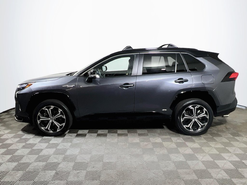 Certified 2023 Toyota RAV4 XSE w/ Weather Package AWD/4WD image 4