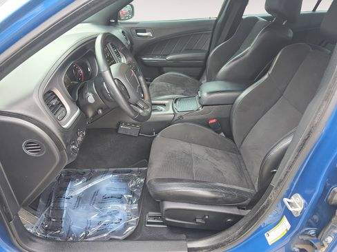 Used 2022 Dodge Charger R/T w/ Plus Group image 21