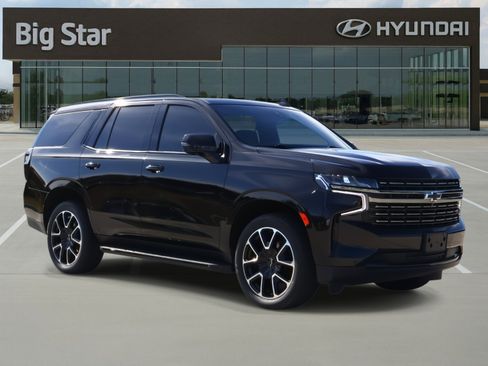 Used 2022 Chevrolet Tahoe RST w/ Sport Performance Package image 6