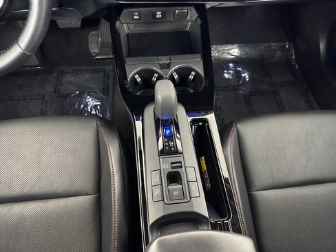 Used 2024 Toyota Prius Prime Premium w/ Advanced Technology Package FWD image 17