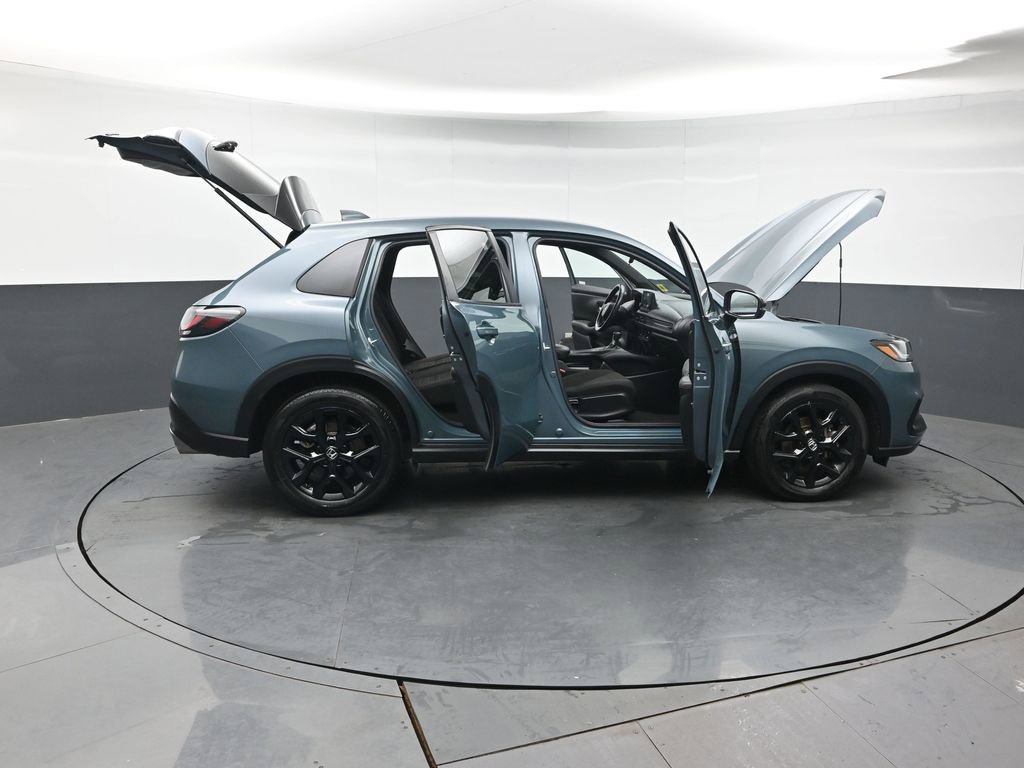 Certified 2024 Honda HR-V Sport image 44