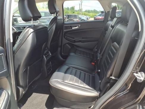 Certified 2023 Ford Edge SEL w/ Convenience Package AWD/4WD image 9