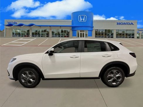 New 2026 Honda HR-V LX image 2