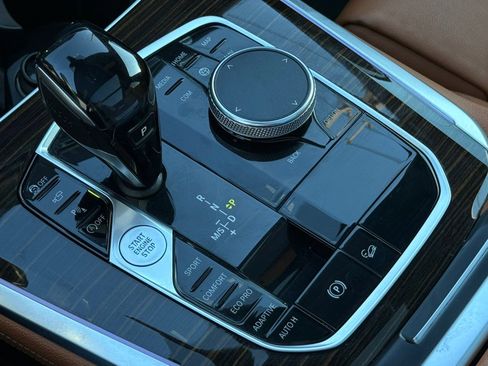 Used 2019 BMW X5 xDrive40i w/ Convenience Package image 42