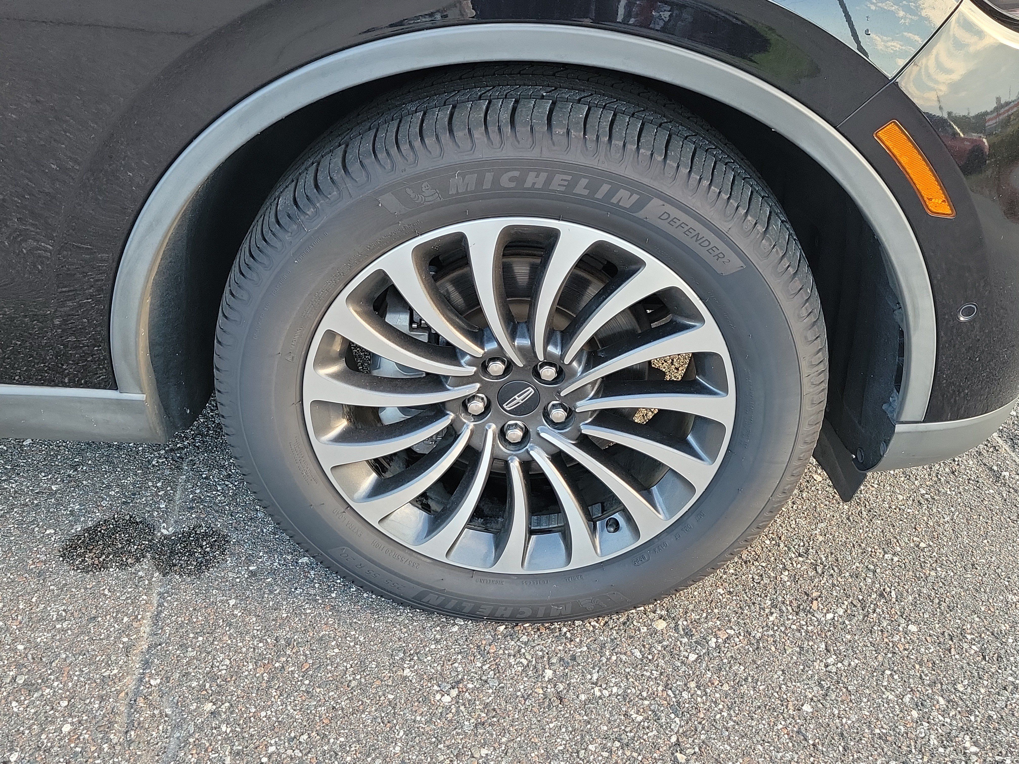 Used 2022 Lincoln Aviator Reserve RWD image 42