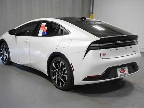 New 2026 Toyota Prius Plug-In Hybrid image 6