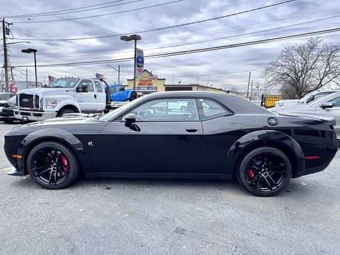 Used 2022 Dodge Challenger R/T Scat Pack image 4