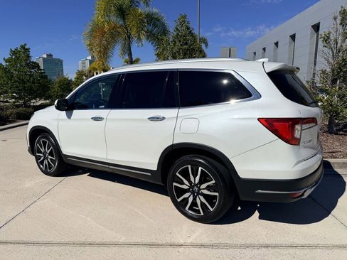 Used 2020 Honda Pilot Elite image 2