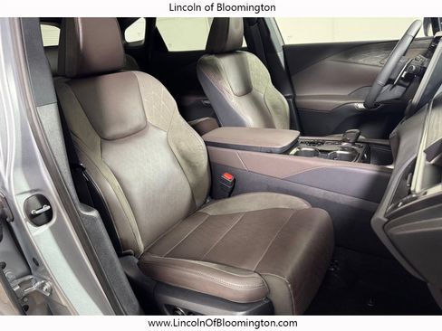 Used 2025 Lexus RX 350 AWD w/ Convenience Package image 11