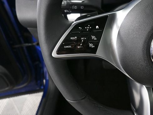 New 2026 Mercedes-Benz GLB 250 image 10