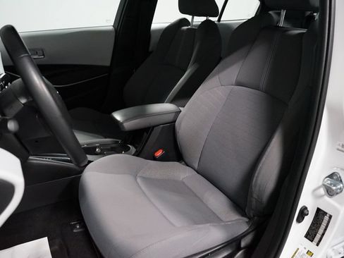 Certified 2025 Toyota Corolla SE FWD image 26