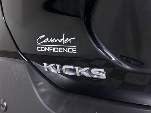 Used 2020 Nissan Kicks SR FWD image 32
