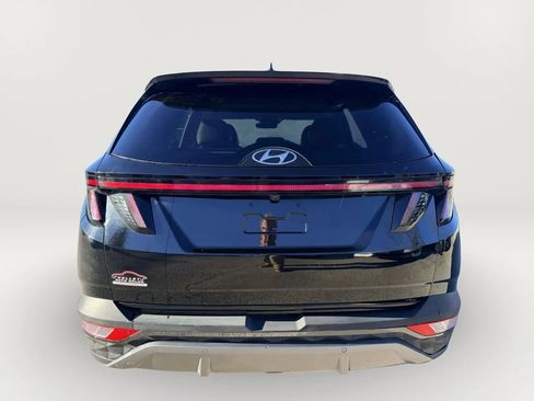 Used 2022 Hyundai Tucson Limited image 4