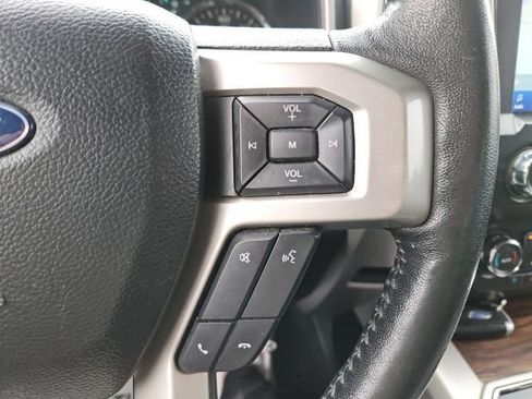 Used 2020 Ford F150 Lariat AWD/4WD image 24