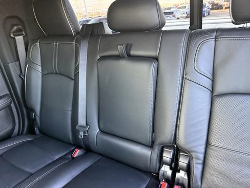 Used 2024 RAM 2500 Limited image 36