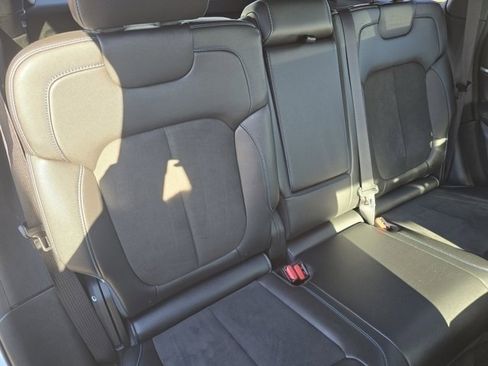 Used 2022 Jeep Grand Cherokee Trailhawk image 42