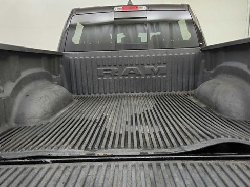 Used 2022 RAM 1500 Laramie w/ Sport Appearance Package AWD/4WD image 27
