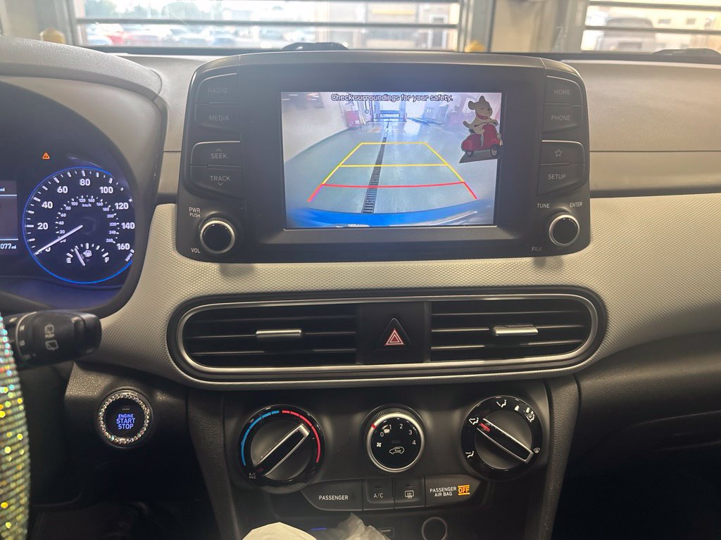 Used 2019 Hyundai Kona SEL w/ SEL Tech Package 02 FWD image 5