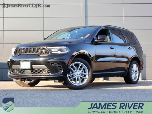 Used 2024 Dodge Durango GT image 1