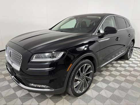 Used 2021 Lincoln Nautilus Reserve w/ Equipment Group 202A image 9