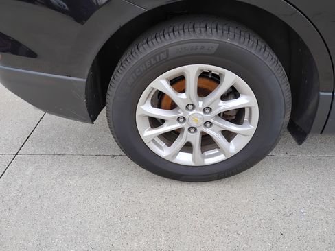 Used 2020 Chevrolet Equinox LT FWD image 26
