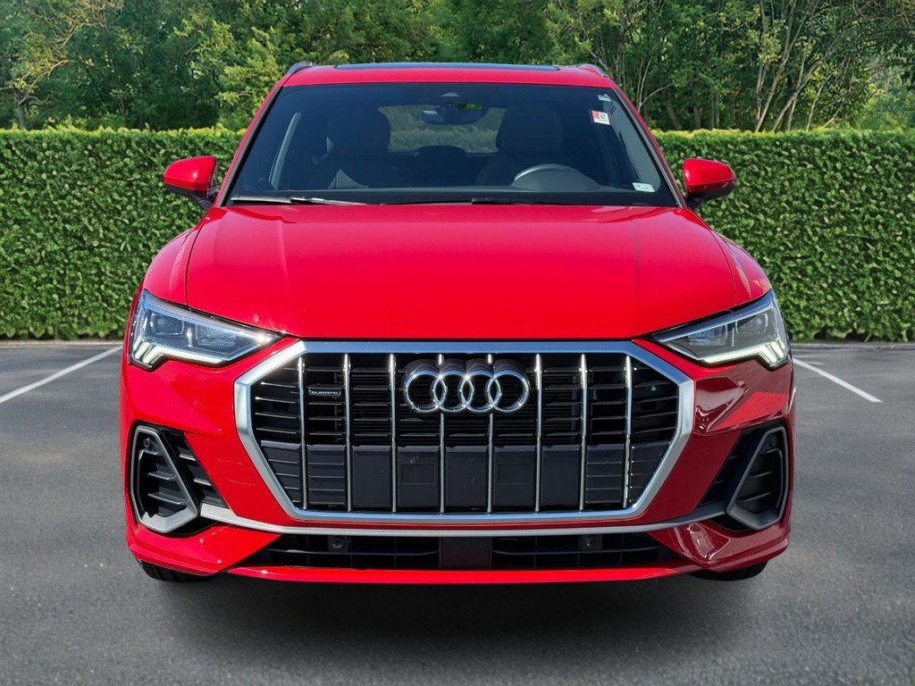 Used 2025 Audi Q3 2.0T Premium AWD/4WD image 9