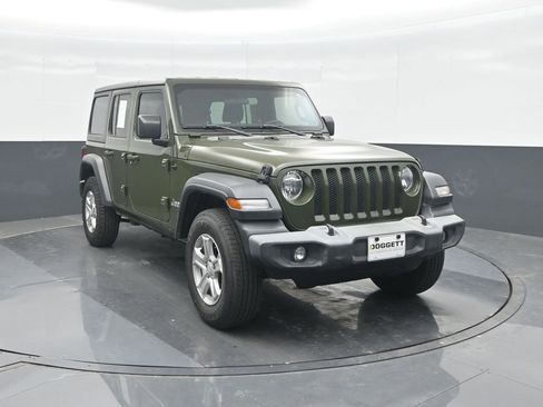 Used 2021 Jeep Wrangler Unlimited Sport AWD/4WD image 8