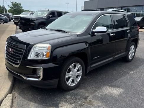 Used 2017 GMC Terrain SLT w/ Open Road Package FWD image 1