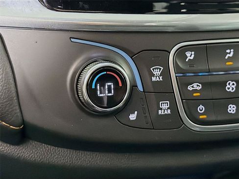 Used 2020 Chevrolet Traverse RS w/ LPO, Floor Liner Package AWD/4WD image 25