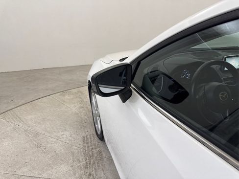 Used 2015 MAZDA MAZDA3 i Touring FWD image 25