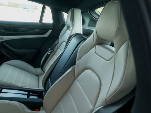 New 2026 Porsche Panamera image 29