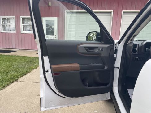 New 2025 Ford Bronco Sport Outer Banks w/ Sasquatch Outer Banks Package AWD/4WD image 11