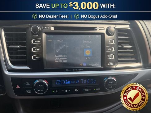 Used 2019 Toyota Highlander XLE AWD/4WD image 28