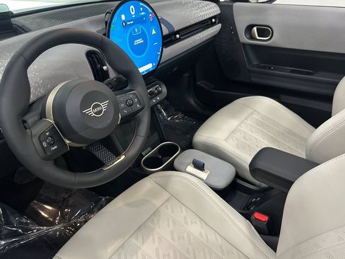 Used 2025 MINI Cooper S FWD image 11